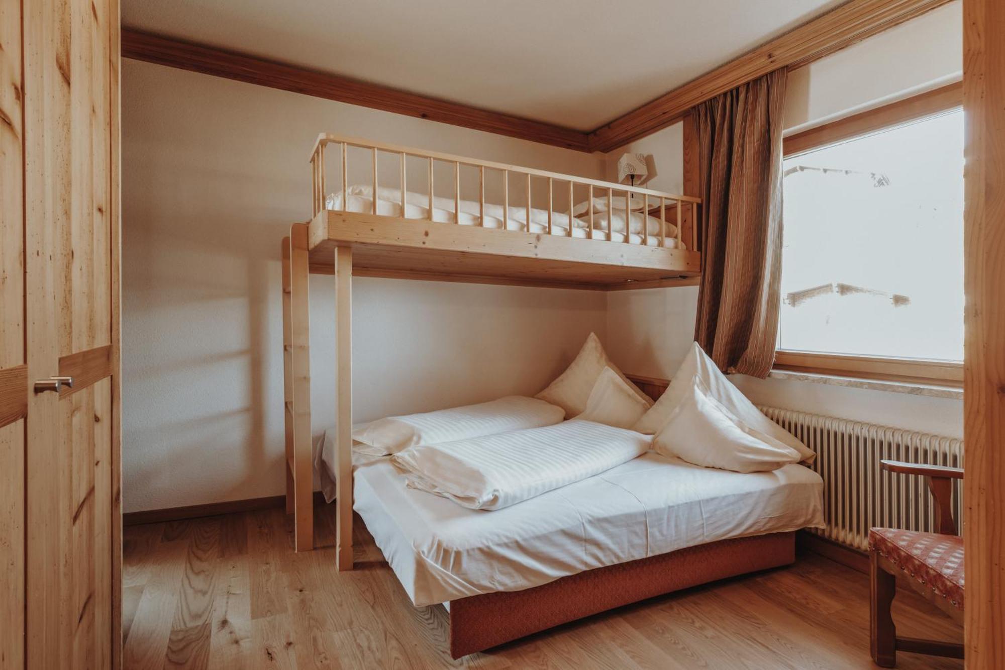 Hotel Austria Lech am Arlberg Habitación foto